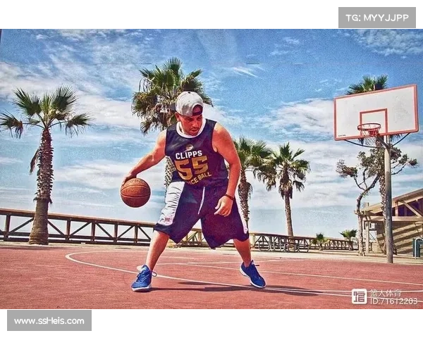 克劳福德战术成功执行 游走反击策略掌控比赛节奏